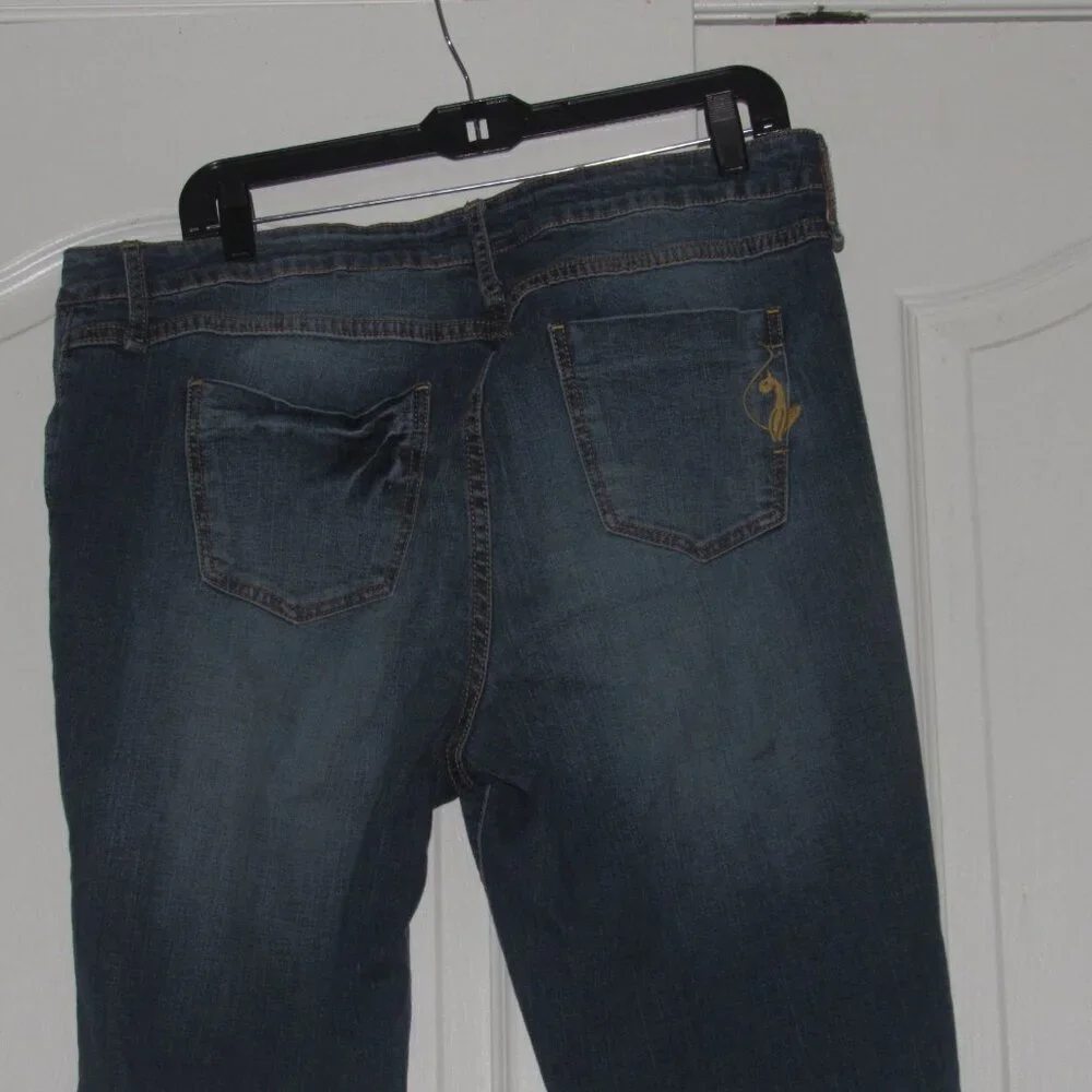 Baby PHAT FASHIONS Silver Label Medium Wash Bootcut Jeans Size 18W